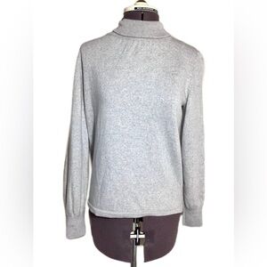 Ann Taylor 100% Merino Wool Turtleneck Sweater Size M Gray Minimal Quiet Luxury
